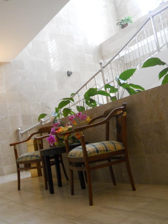 Kampong Jerudong Jeruton Hotel מראה חיצוני תמונה